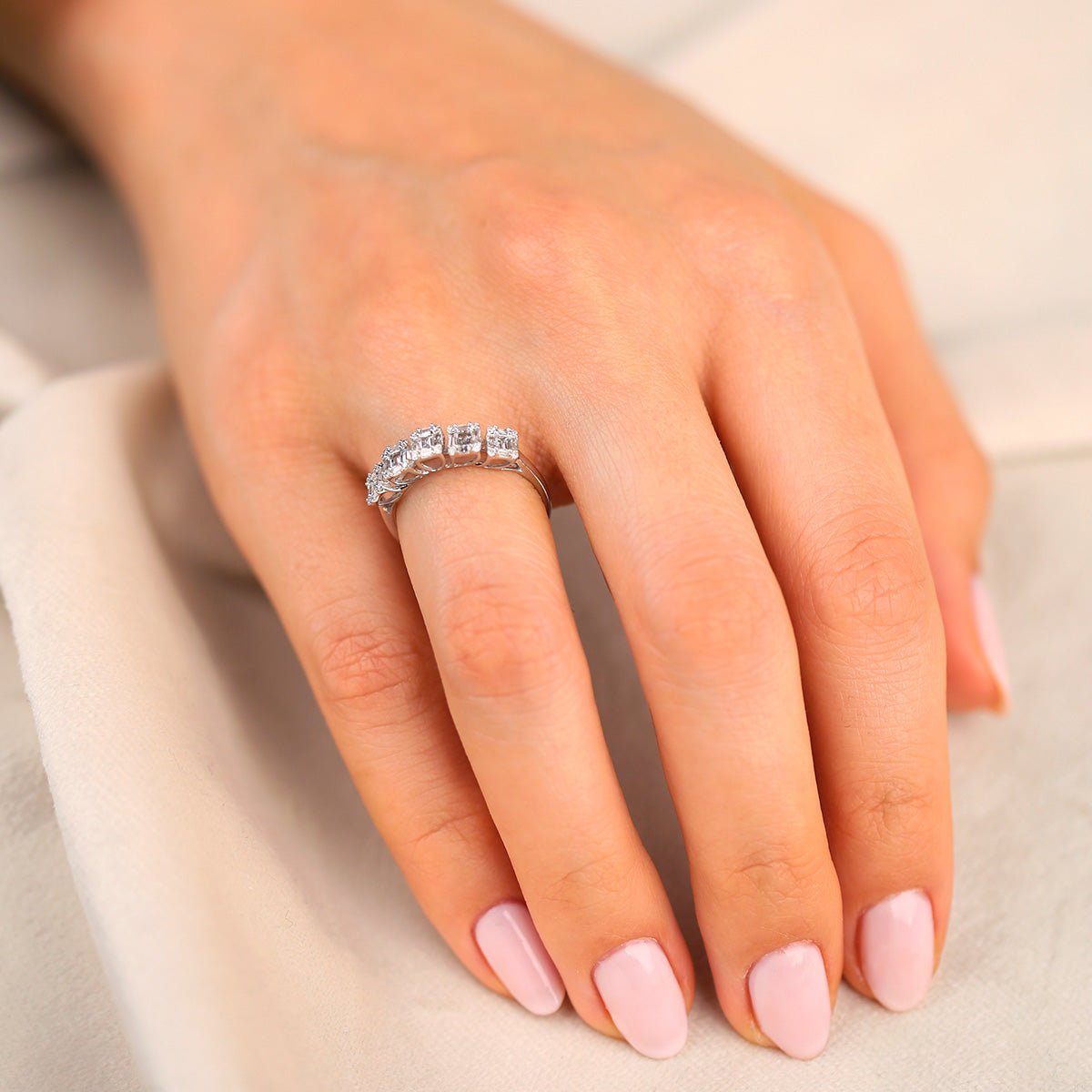 Beştaş Yüzük - Nur Kuyumculuk