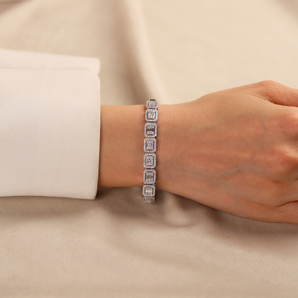 Pırlanta Baget Bileklik - Nur Kuyumculuk