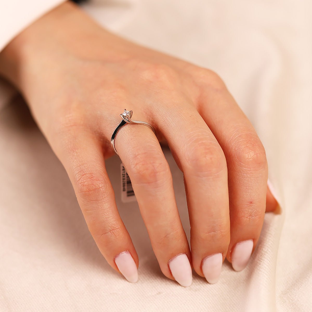 0.11 Karat Pırlanta Tektaş Yüzük - Nur Kuyumculuk