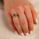 0,15 Karat Pırlanta ve 0,66 Karat Zümrüt Pırlanta Yüzük - Nur Kuyumculuk