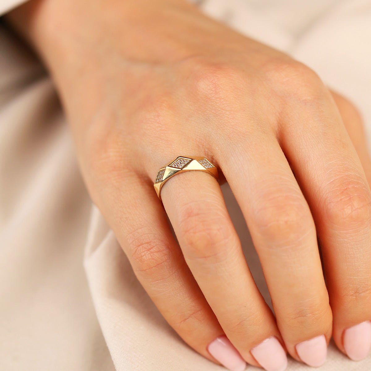 14 Ayar Altın Yüzük - Nur Kuyumculuk