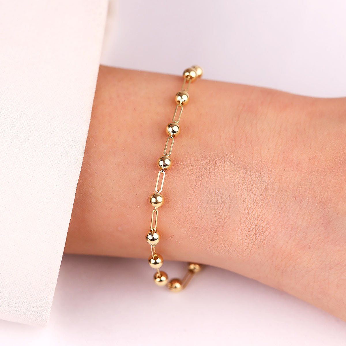 Boncuklu 14 Ayar Altın Bileklik – Günlük Şık Tasarım