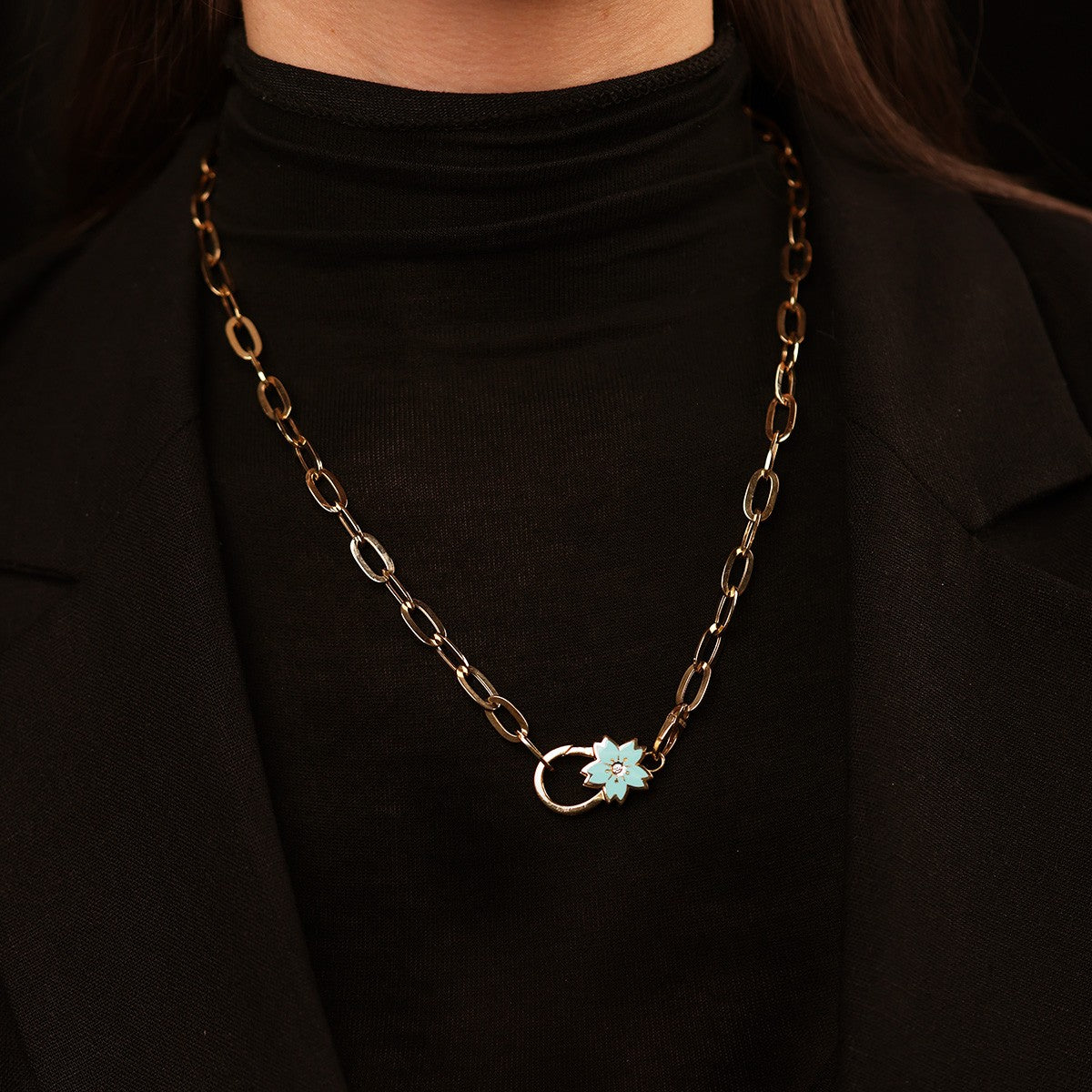 Cetaş Mavi Mineli Çiçek Detaylı 14 Ayar Altın Kolye