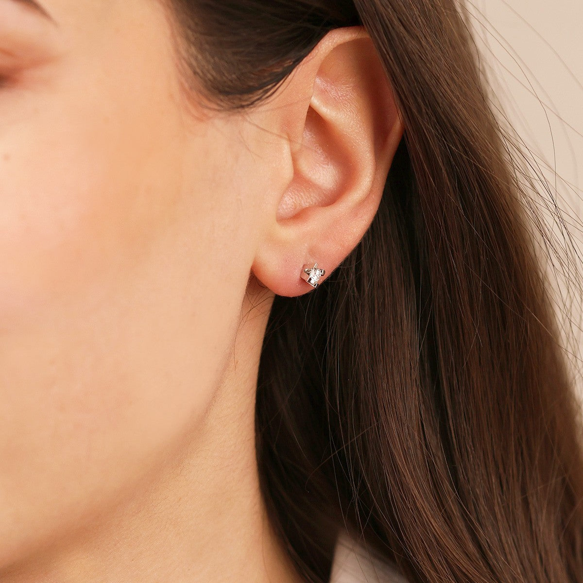 0,38 crt Tektaş Pırlanta Küpe