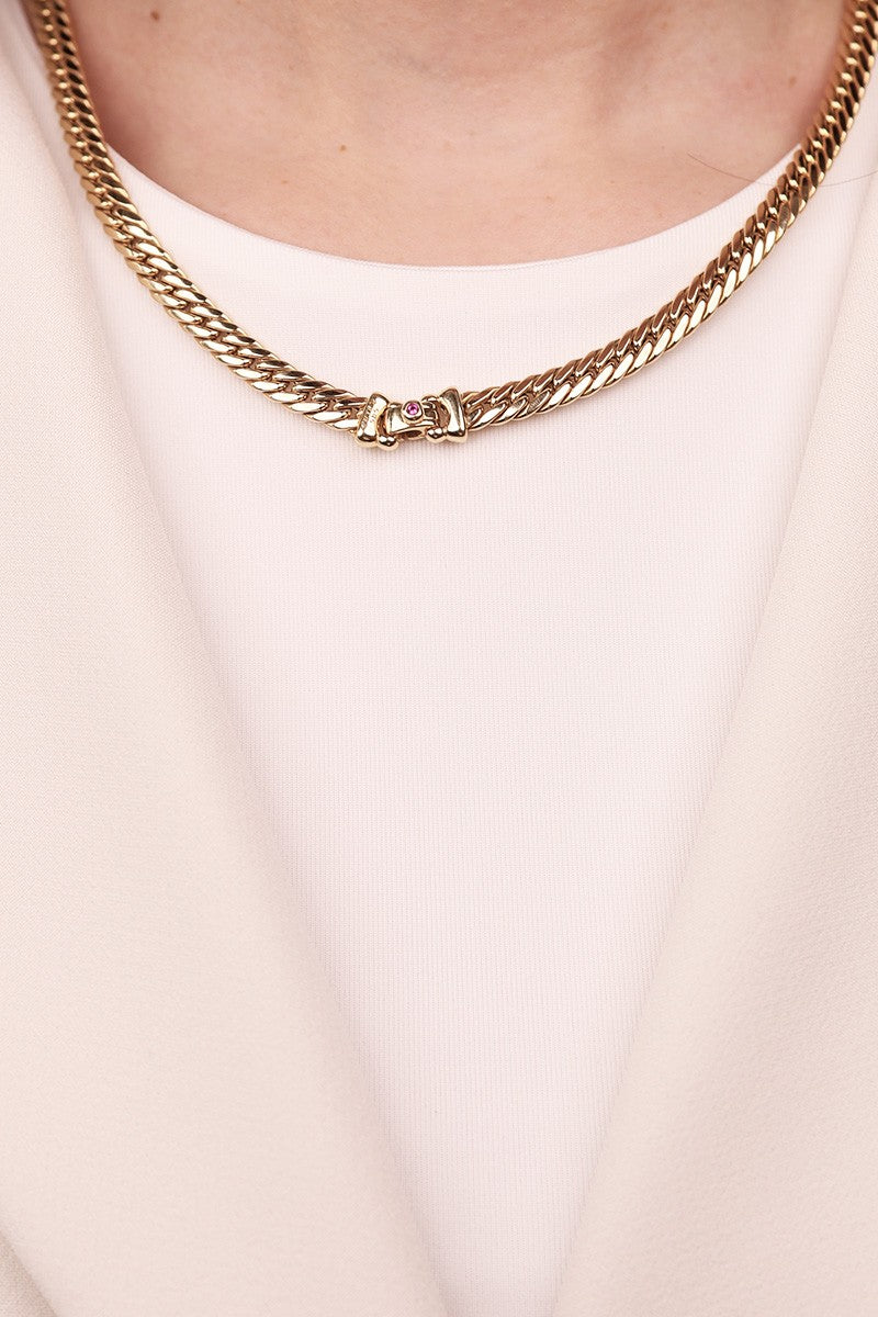 Cetaş Eterna Serisi Magenta Tek Taş Detaylı 14 Ayar Altın Kolye