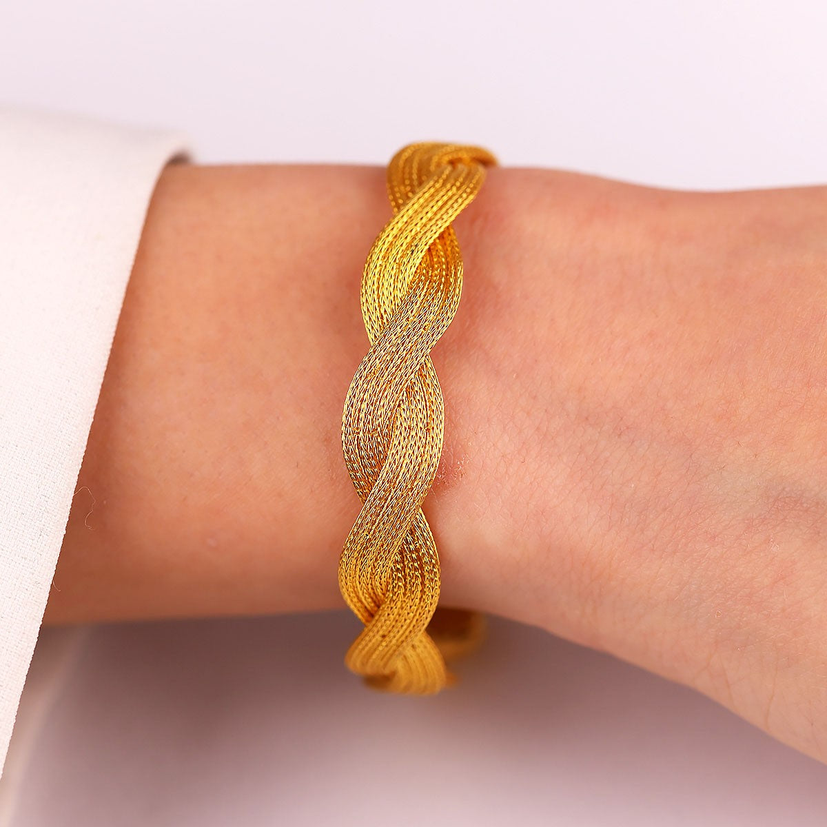 Kalze Model 14 Ayar Altın Bileklik - Modern ve Sade Tasarım