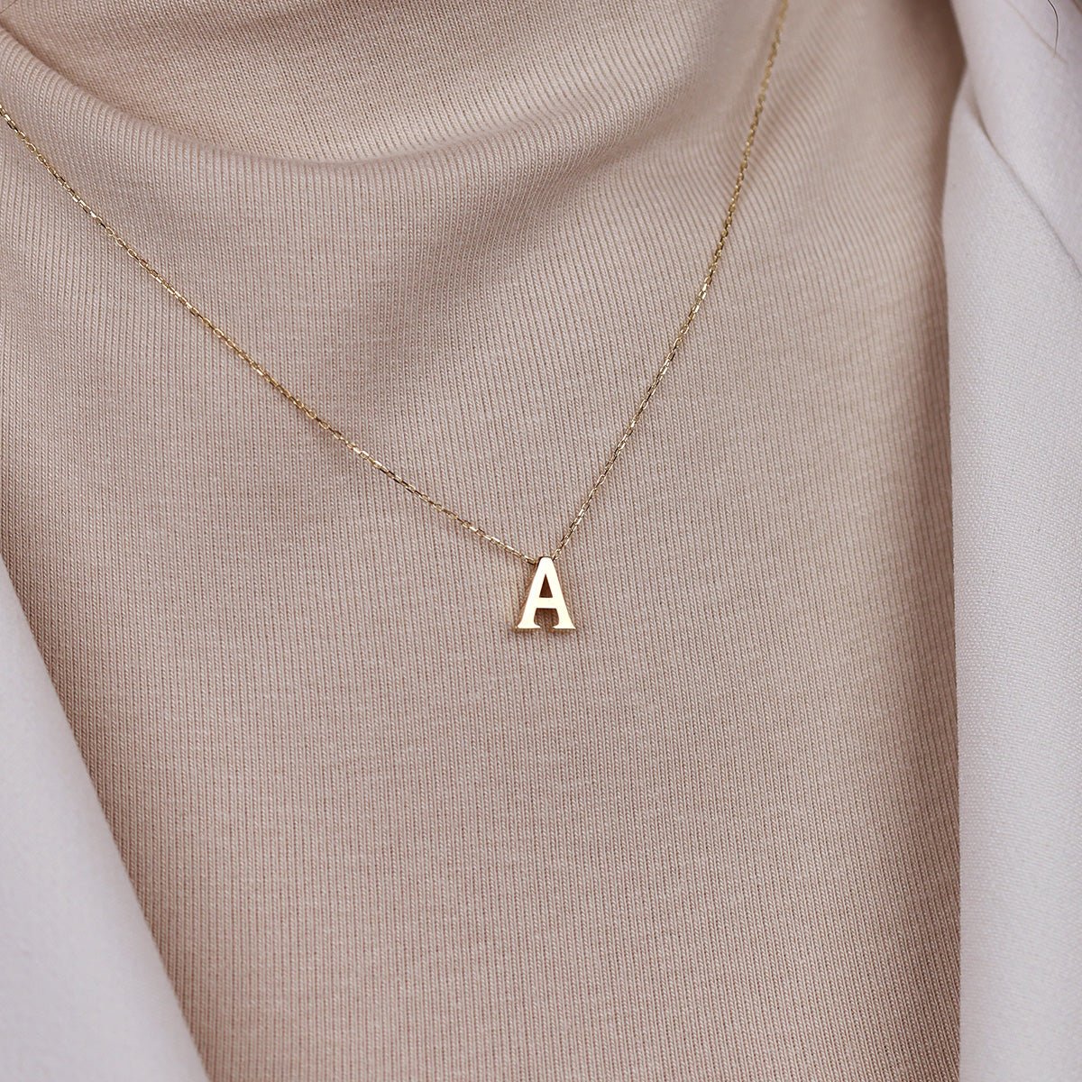 A Harfi 14 Ayar Altın Kolye - Nur Kuyumculuk