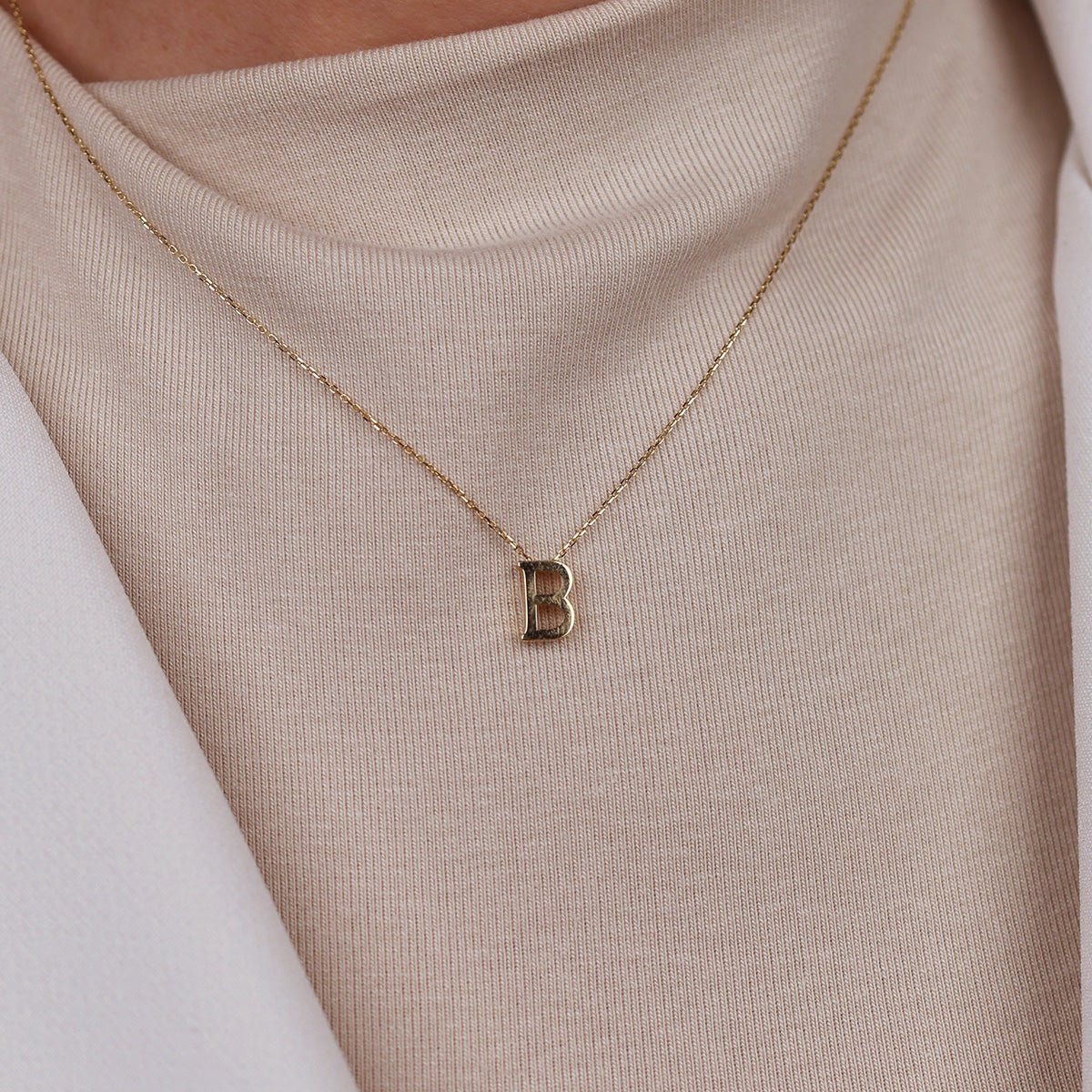 B Harfi 14 Ayar Altın Kolye - Nur Kuyumculuk