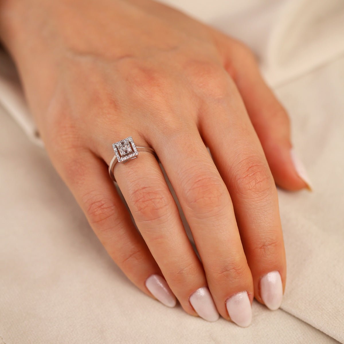 Baget 14 Ayar Altın Yüzük - Nur Kuyumculuk