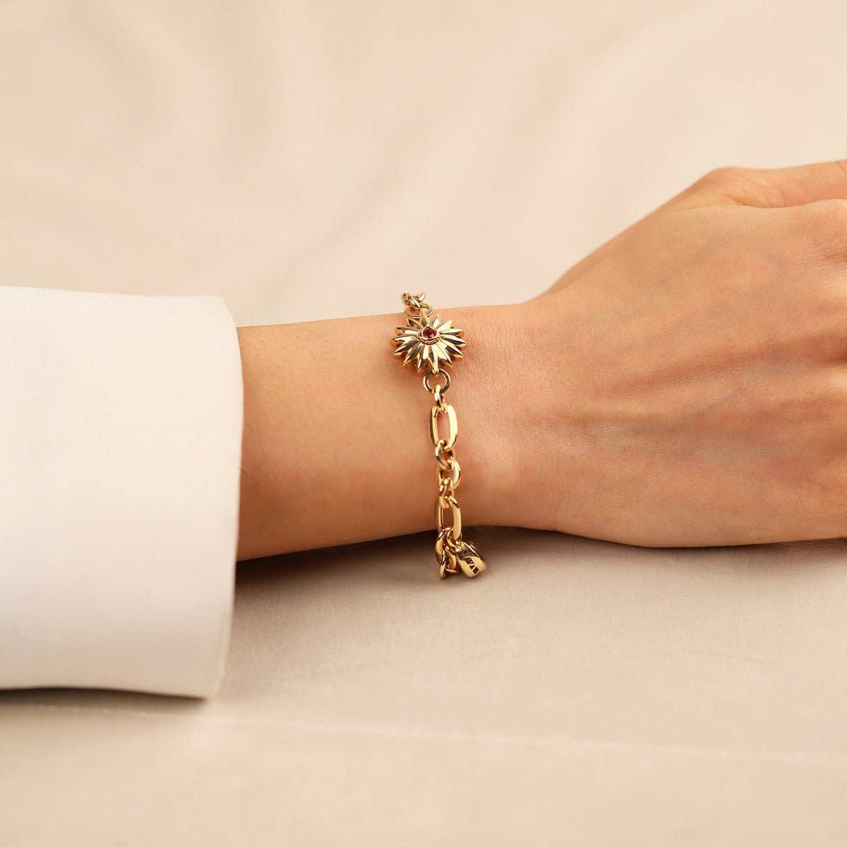 Cetaş 14 Ayar Altın Bileklik - Nur Kuyumculuk