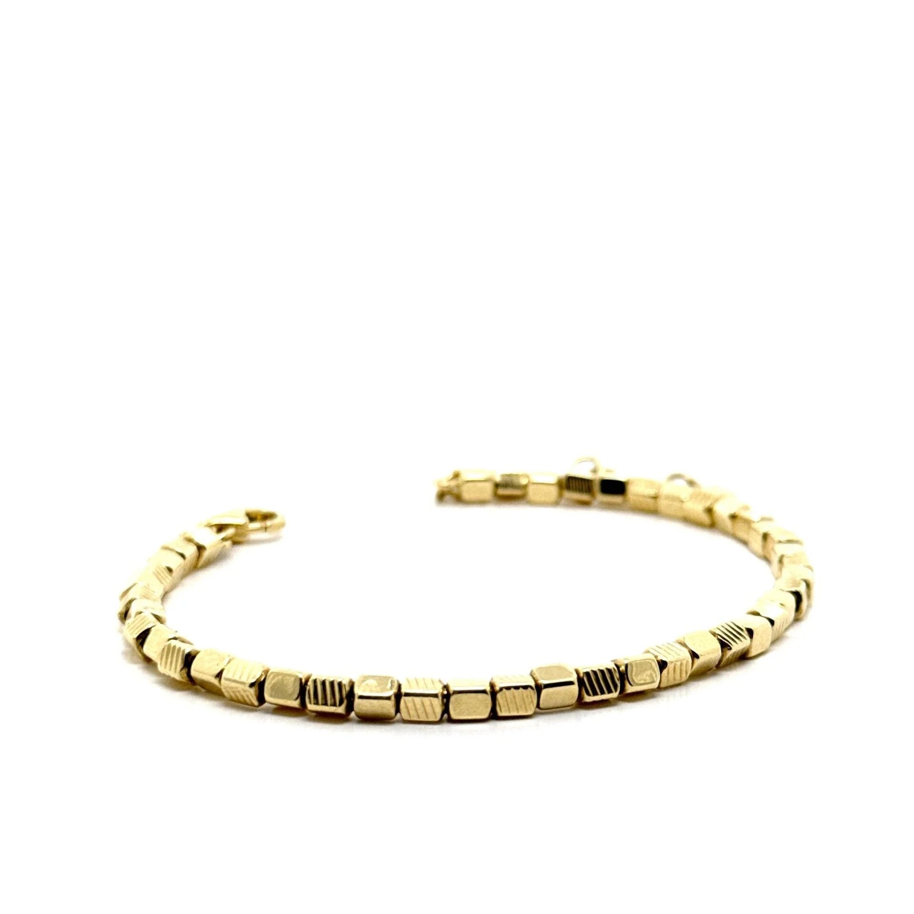 Cetaş Dorikalı Toplu 14 Ayar Altın Kelepçe - Nur Kuyumculuk