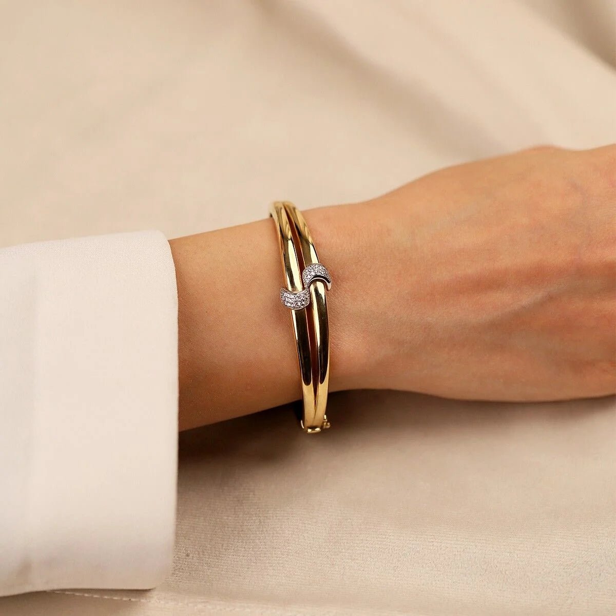 Cetaş Eterna 14 Ayar Altın Kelepçe - Nur Kuyumculuk