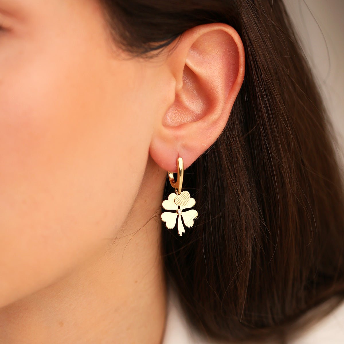 Cetaş Eterna Yoncalı 14 Ayar Altın Küpe - Nur Kuyumculuk