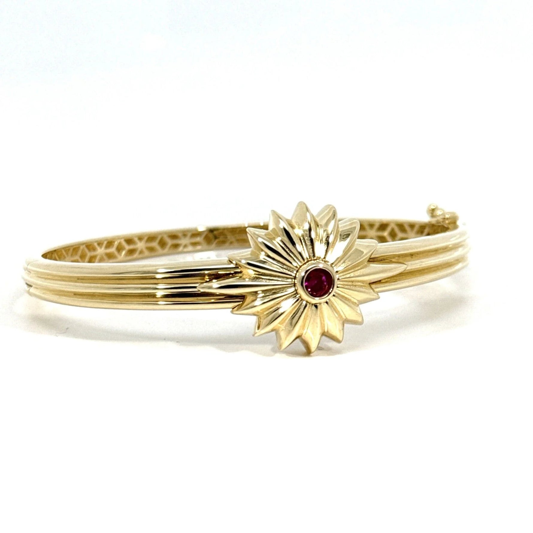 Cetaş Kırmızı Taşlı 14 Ayar Altın Kelepçe - Nur Kuyumculuk