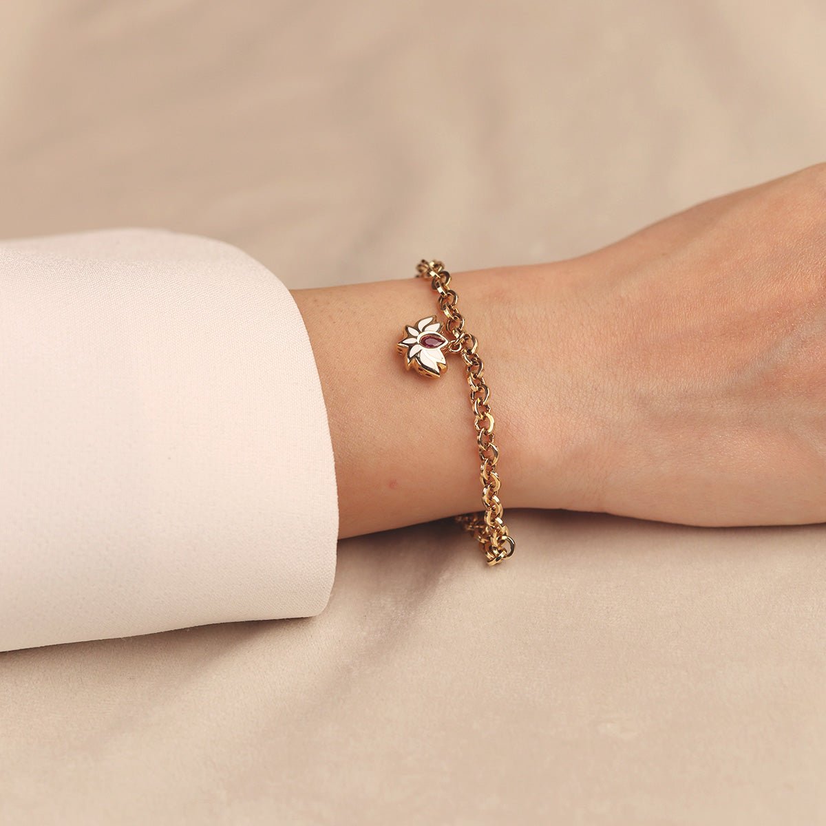 Cetaş Lotus 14 Ayar Altın Bileklik - Nur Kuyumculuk