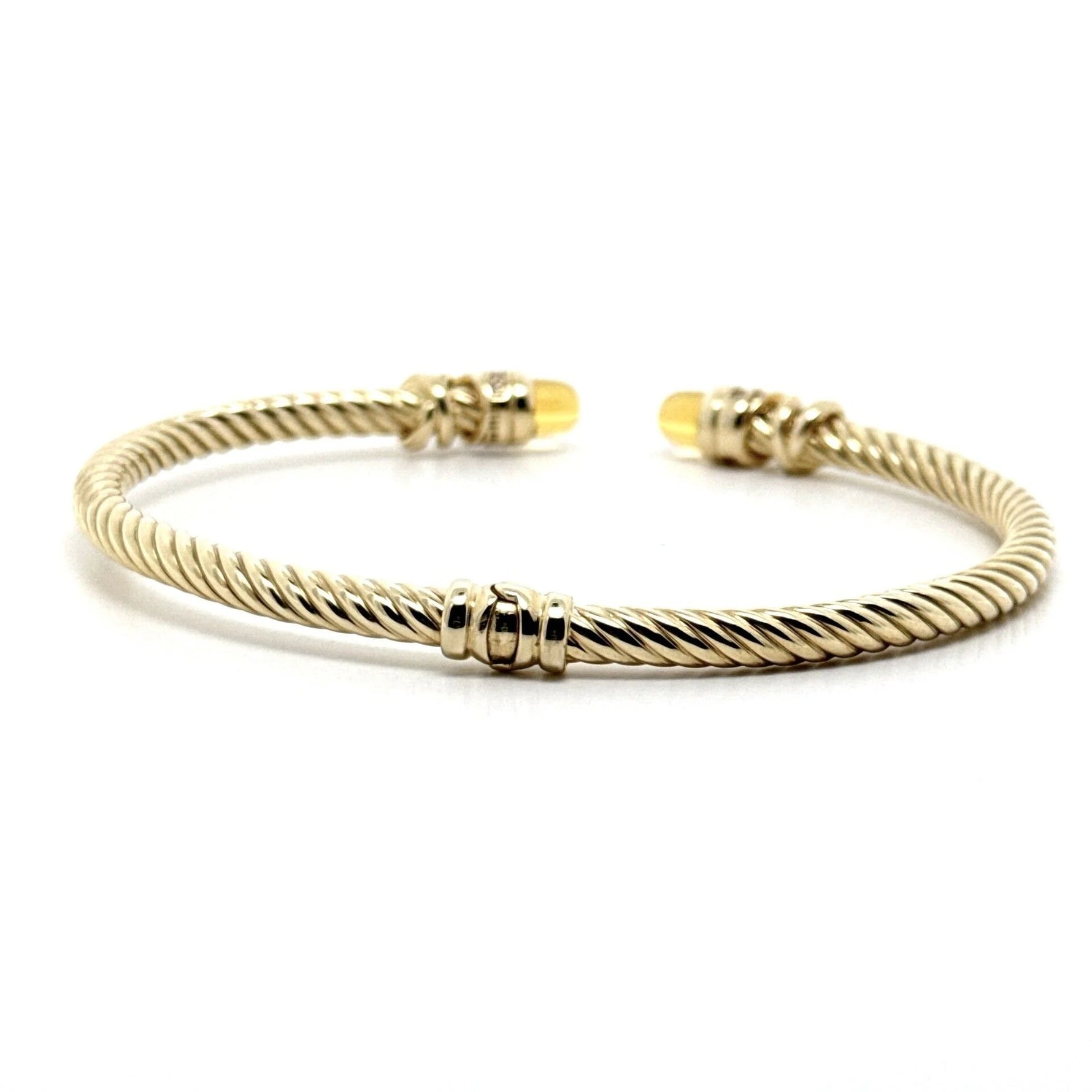 Cetaş Twist 14 Ayar Altın Kelepçe - Nur Kuyumculuk