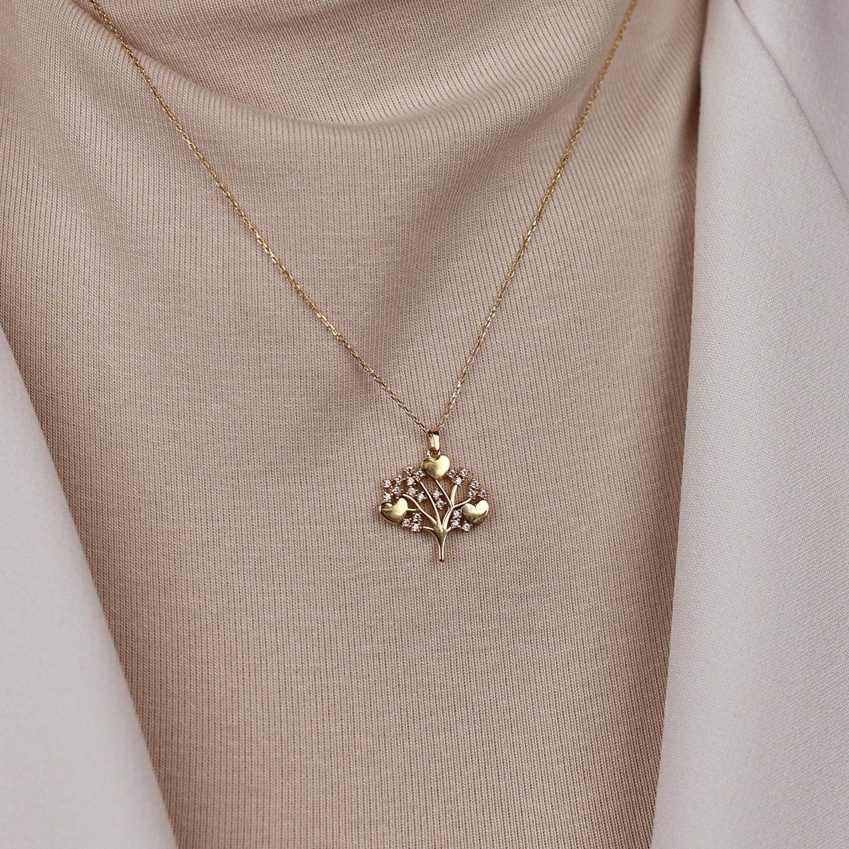 Çiçek Temalı Zincirli 14 Ayar Altın Kolye - Nur Kuyumculuk