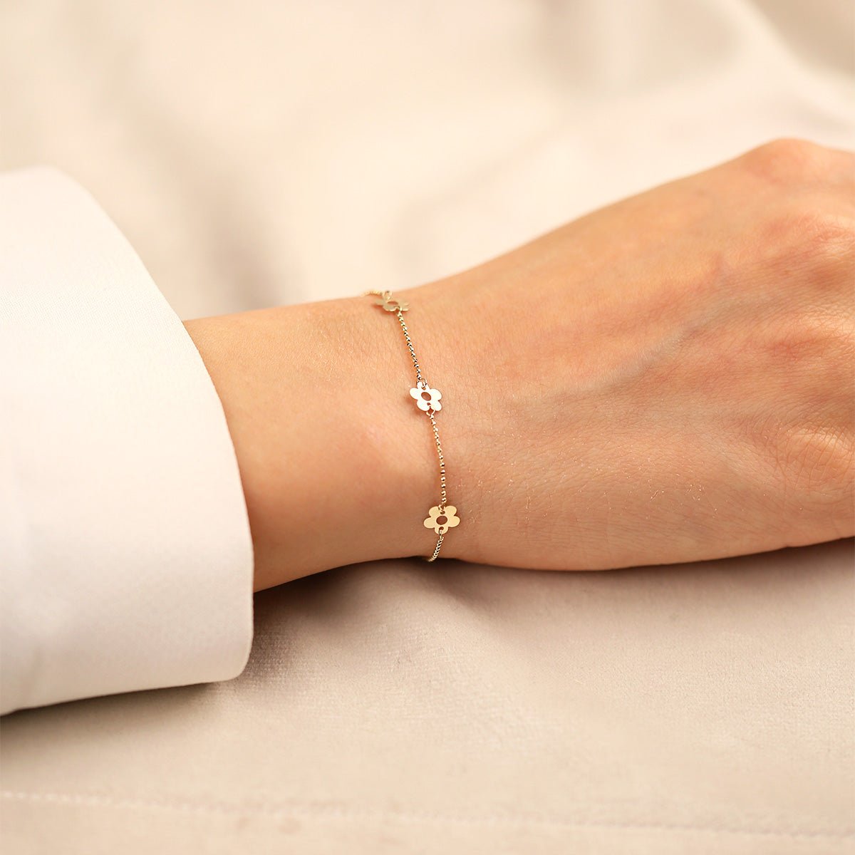 Çiçekli 14 Ayar Altın Bileklik - Nur Kuyumculuk