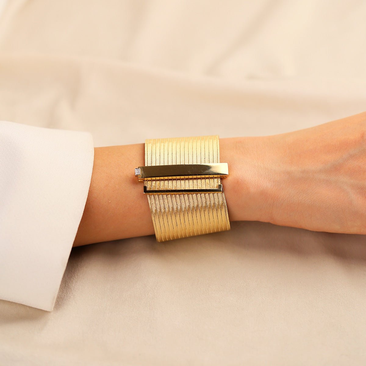 Elizi 7/24 Serisi17 Sıra 14 Ayar Altın Trabzon Hasırı Bileklik - Nur Kuyumculuk