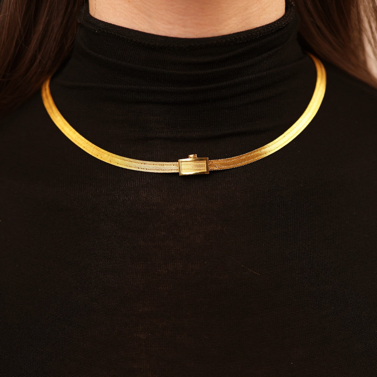 Elizi 3 Sıra Düz Toka Trabzon 14 Ayar Altın Hasır Kolye