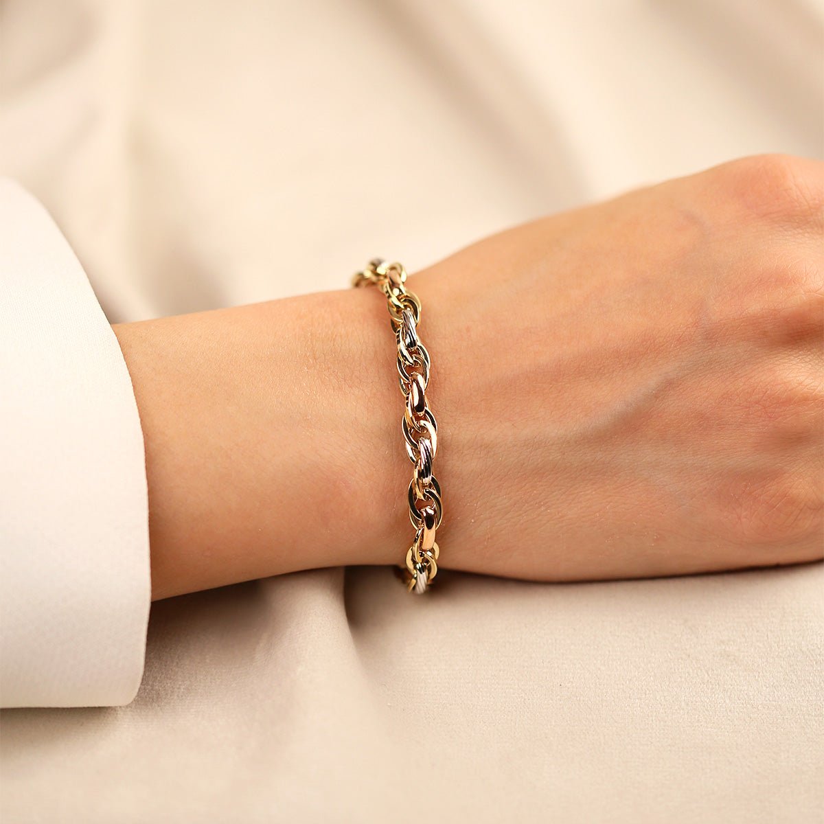 Hallow 3 Renk 14 Ayar Altın Bileklik - Nur Kuyumculuk