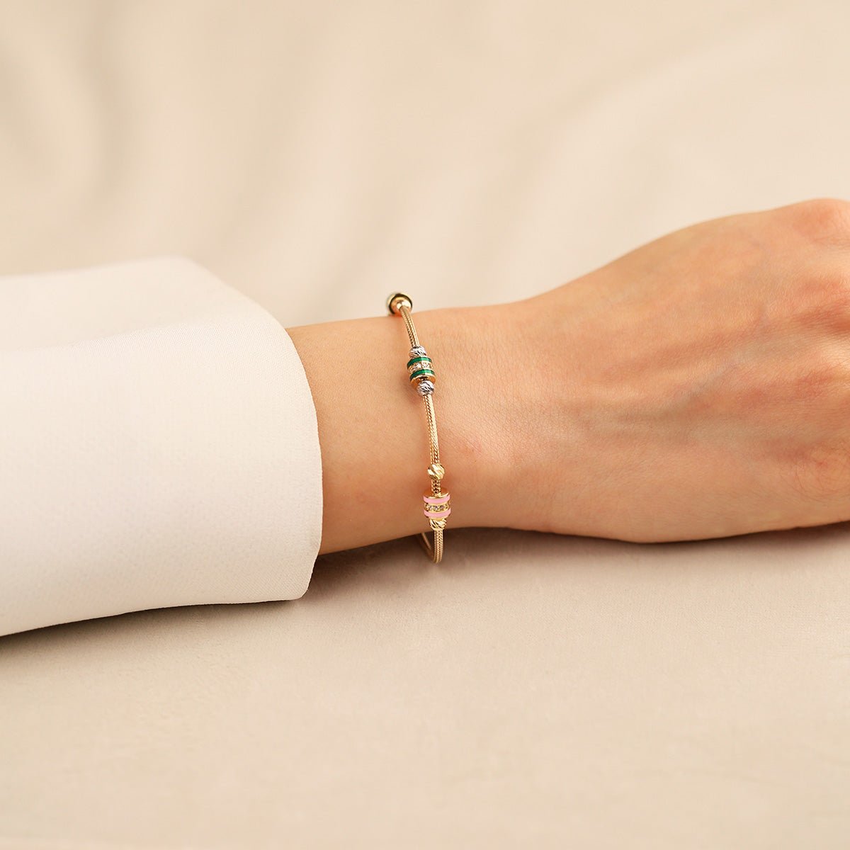 İtalyan Zincir Renkli Mineli 14 Ayar Altın Bileklik - Nur Kuyumculuk