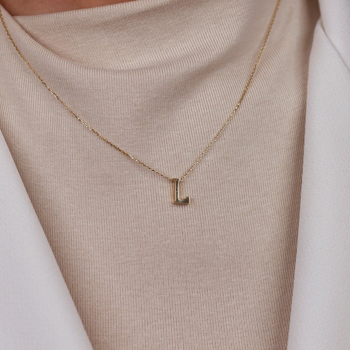 L Harfi 14 Ayar Altın Kolye - Nur Kuyumculuk