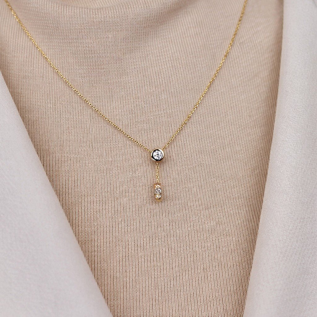 Minimal Taşlı Sallantılı Zincirli 14 Ayar Altın Kolye - Nur Kuyumculuk