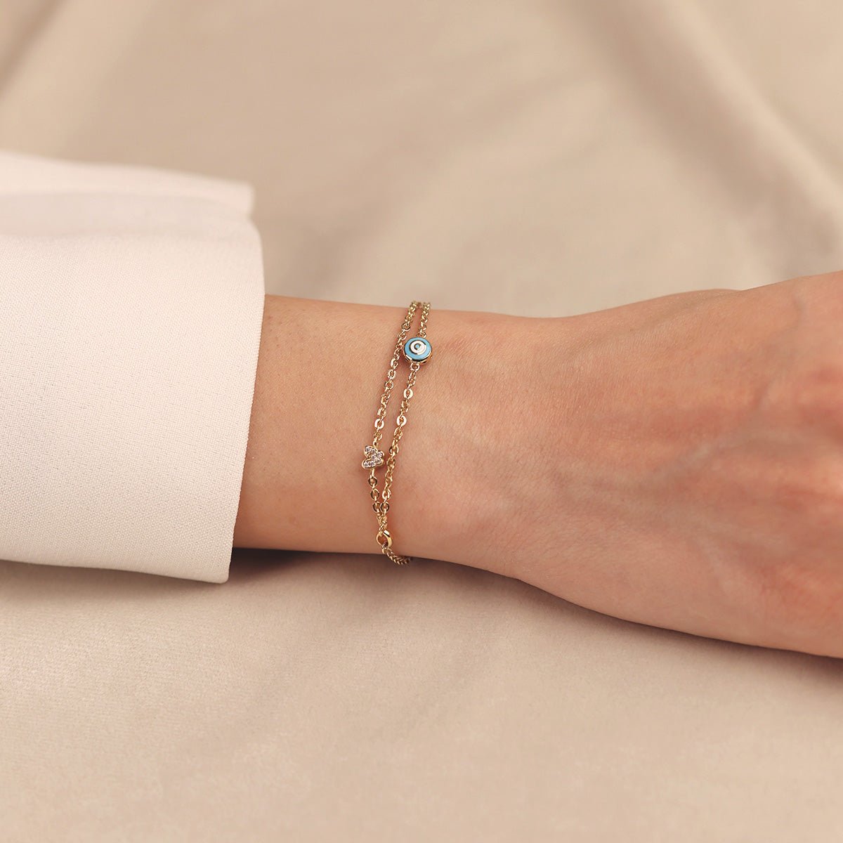 Nazar Boncuklu Kelebek Detaylı 14 Ayar Altın Bileklik - Nur Kuyumculuk