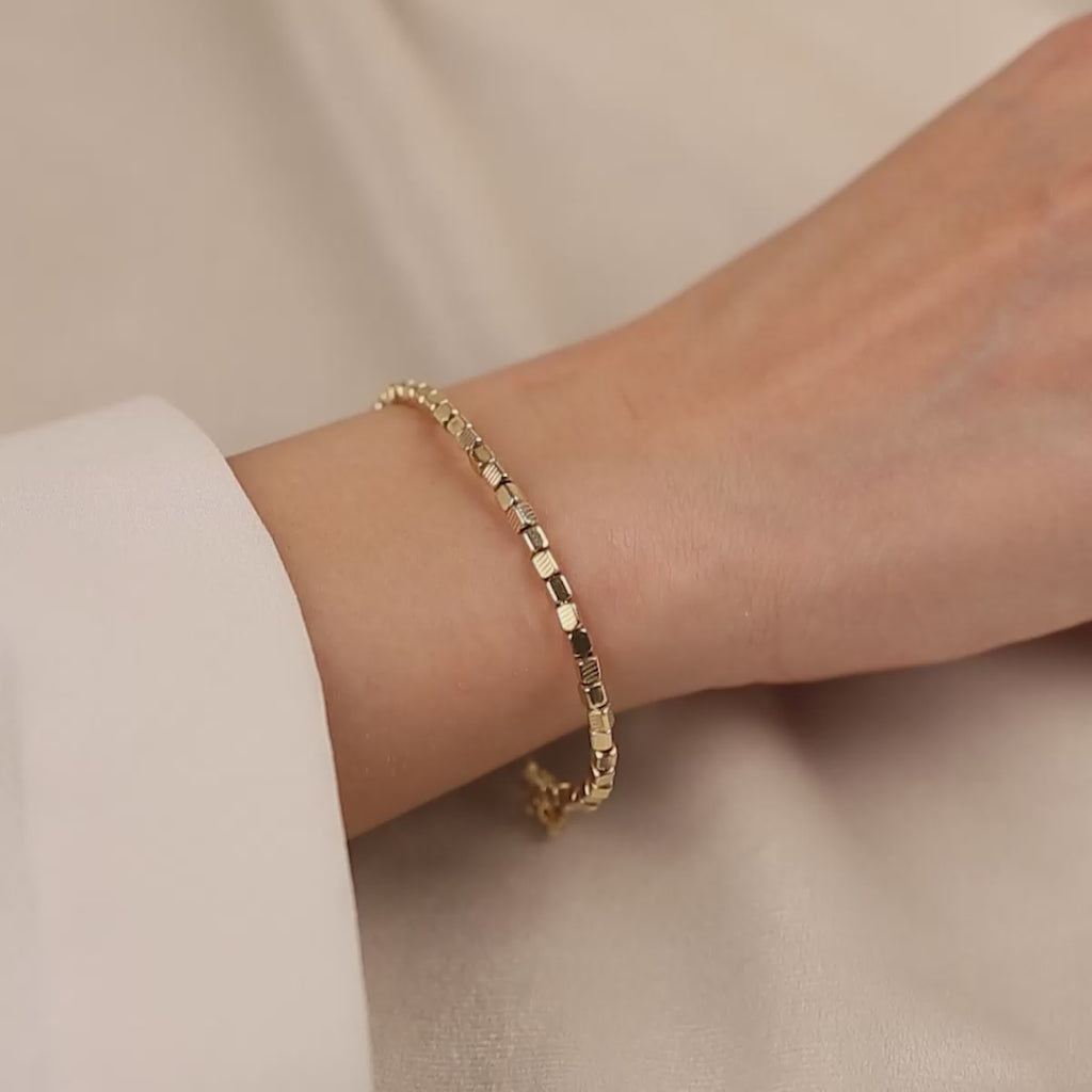 Cetaş Dorikalı Toplu 14 Ayar Altın Kelepçe