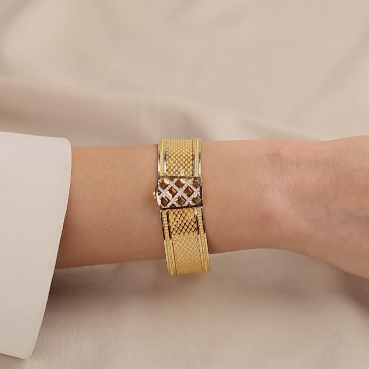 Trabzon İçi Taşlı 14 Ayar Altın Kelepçe