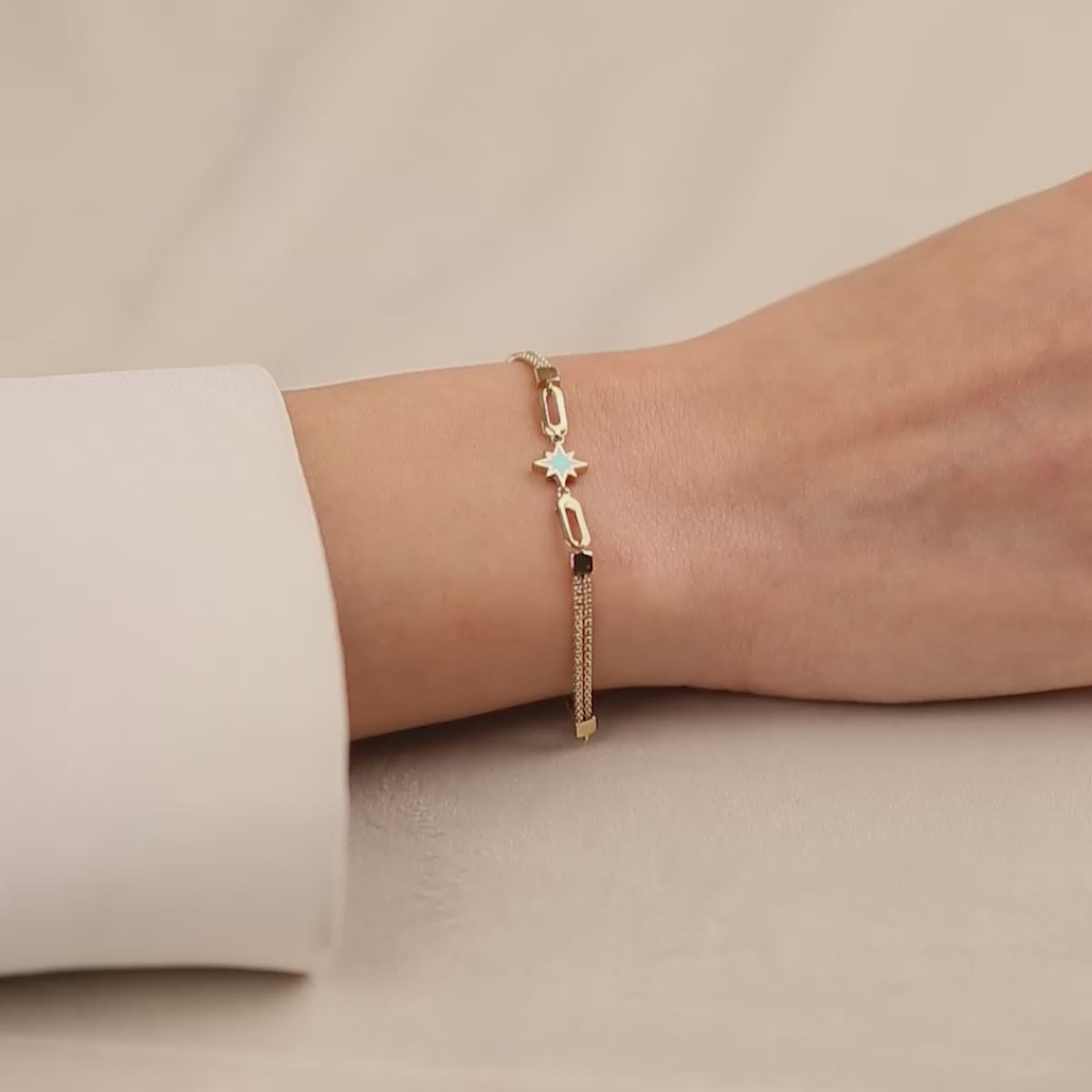 Kuzey Yıldızı Detaylı 14 Ayar Altın Bileklik