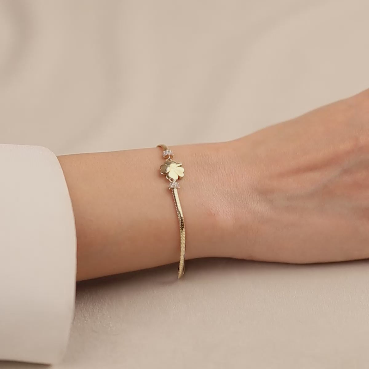 Yonca Balık Sırtı Zincir 14 Ayar Altın Bileklik