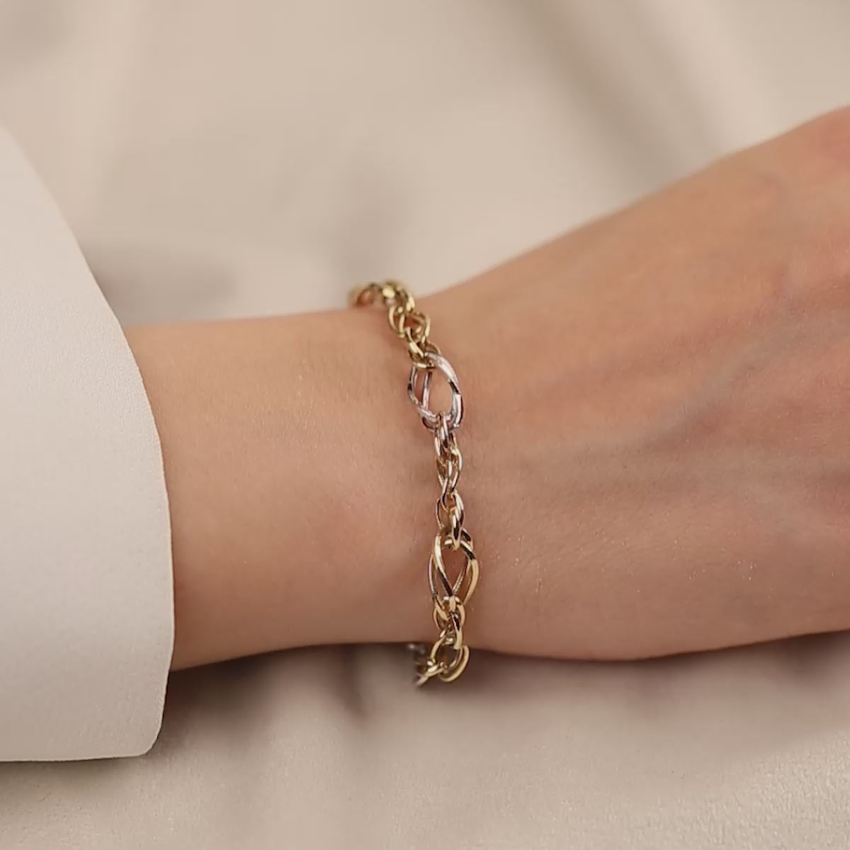 Hallow 14 Ayar Altın Bileklik