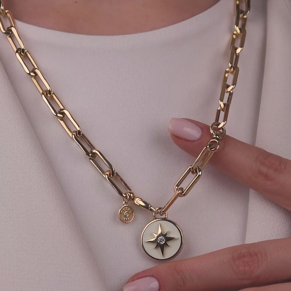 Cetaş Polaris 14 Ayar Altın Kolye - Sedef Detaylı Zarif Tasarım