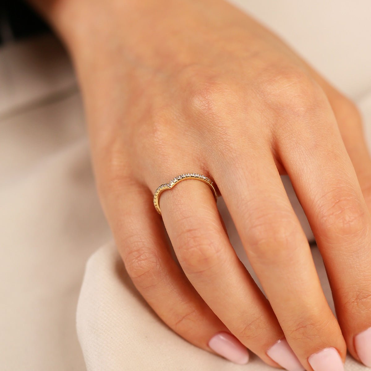 Taşlı 14 Ayar Altın Yüzük - Nur Kuyumculuk