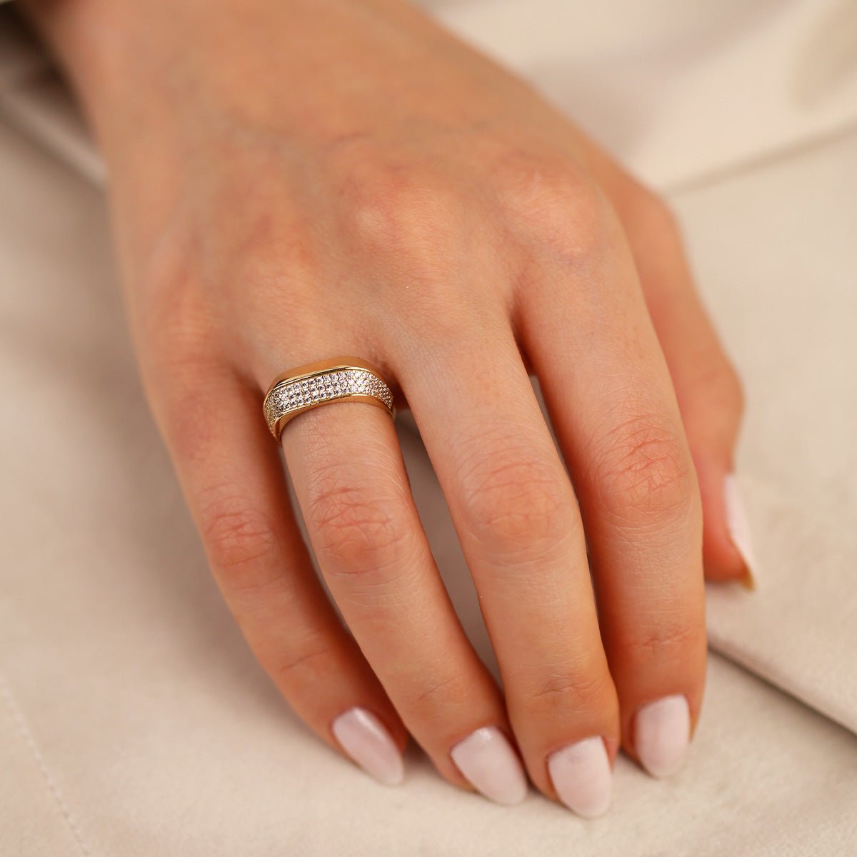 Taşlı 14 Ayar Altın Yüzük - Nur Kuyumculuk