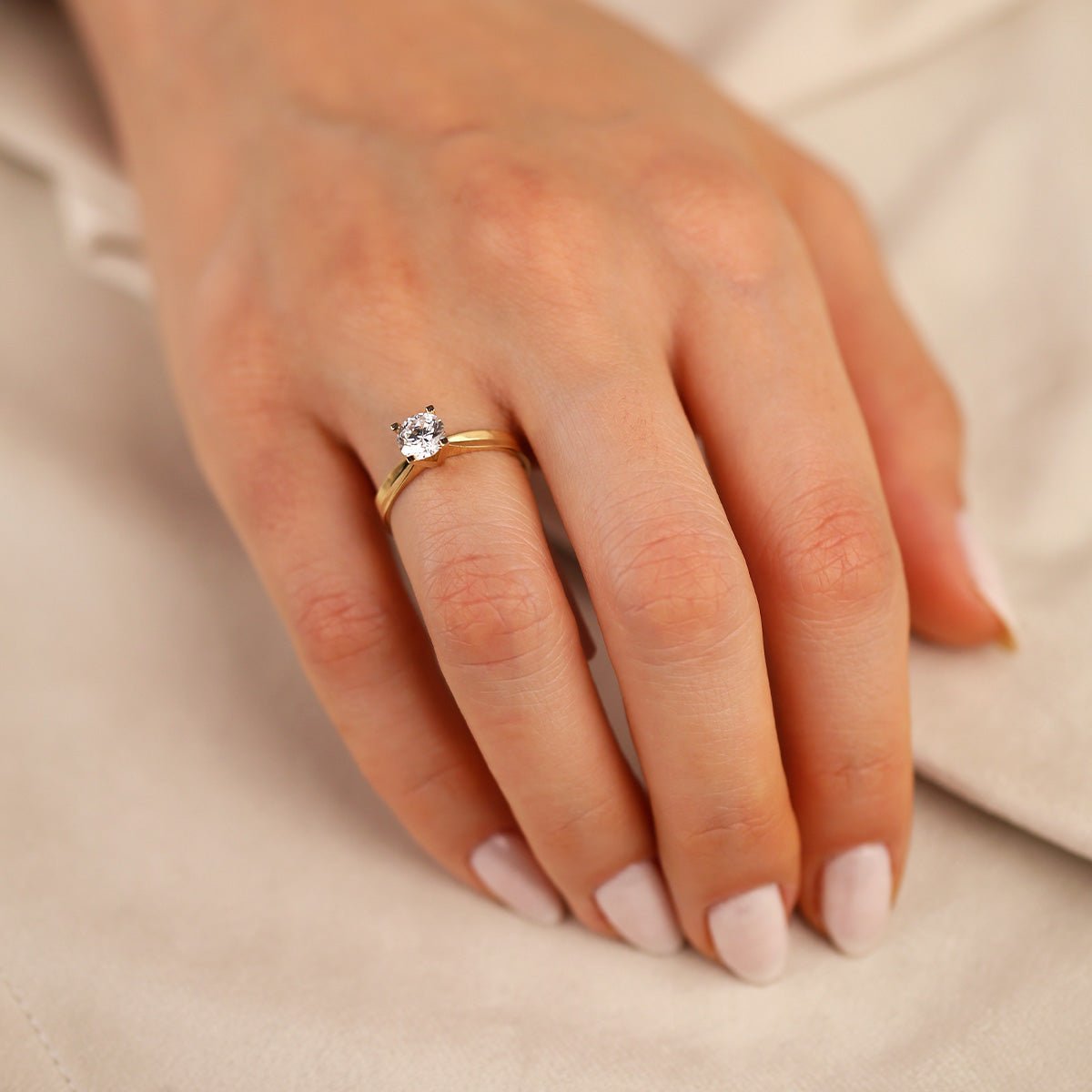 Tektaş 14 Ayar Altın Yüzük - Nur Kuyumculuk