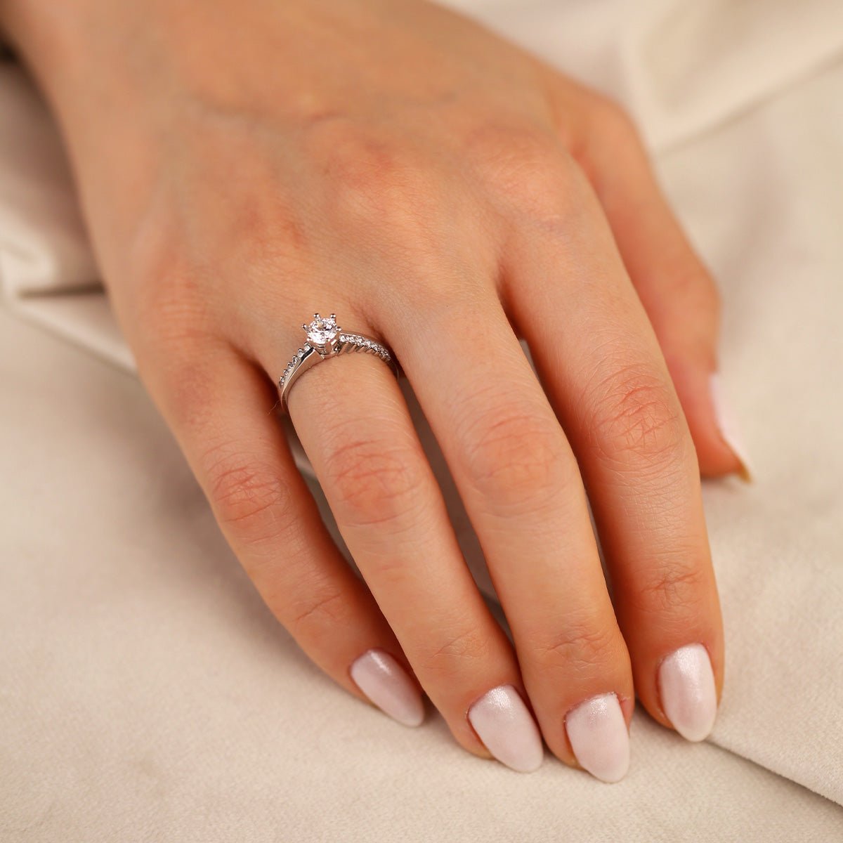 Tektaş 14 Ayar Altın Yüzük - Nur Kuyumculuk