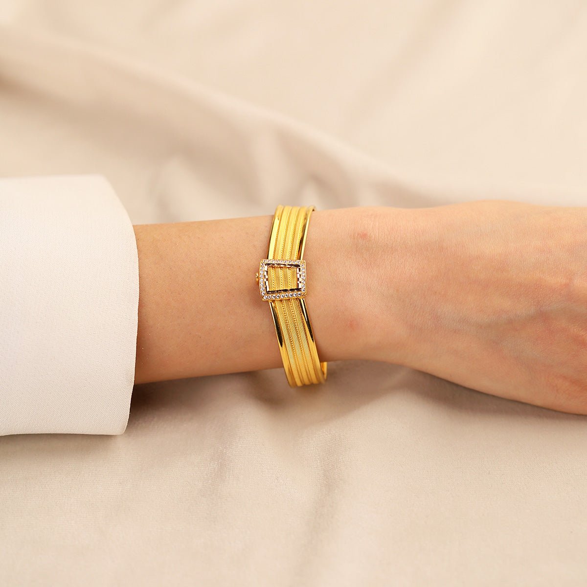 Trabzon 14 Ayar Altın Kelepçe - Nur Kuyumculuk