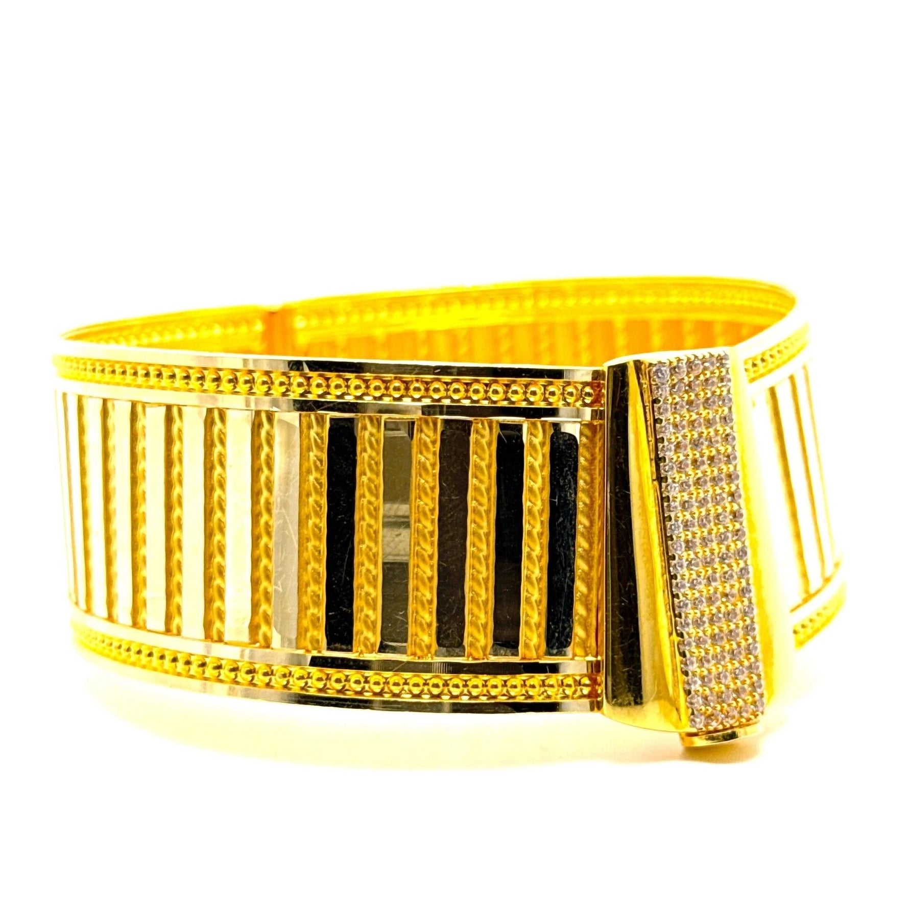 Trabzon Tasarım 14 Ayar Altın Kelepçe - Nur Kuyumculuk