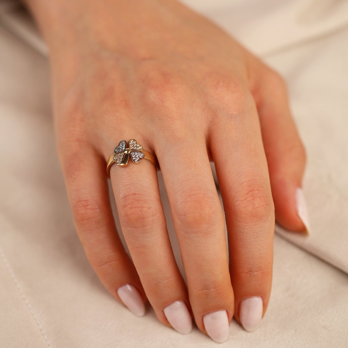 Yonca Desenli 14 Ayar Altın Yüzük - Nur Kuyumculuk